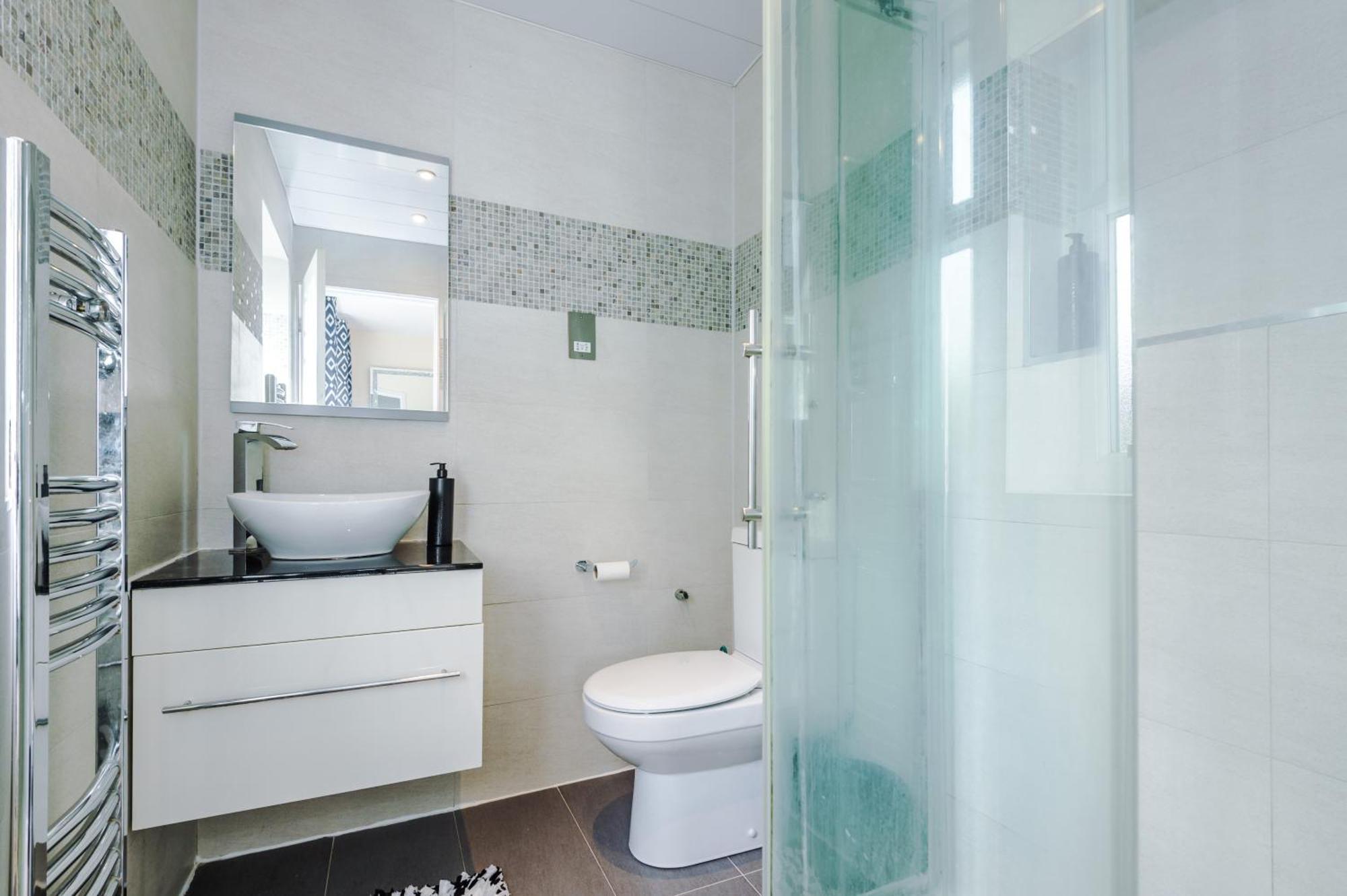 The Green- Beautiful & Spacious 5 Bed Detached In Worsley, Manchester المظهر الخارجي الصورة