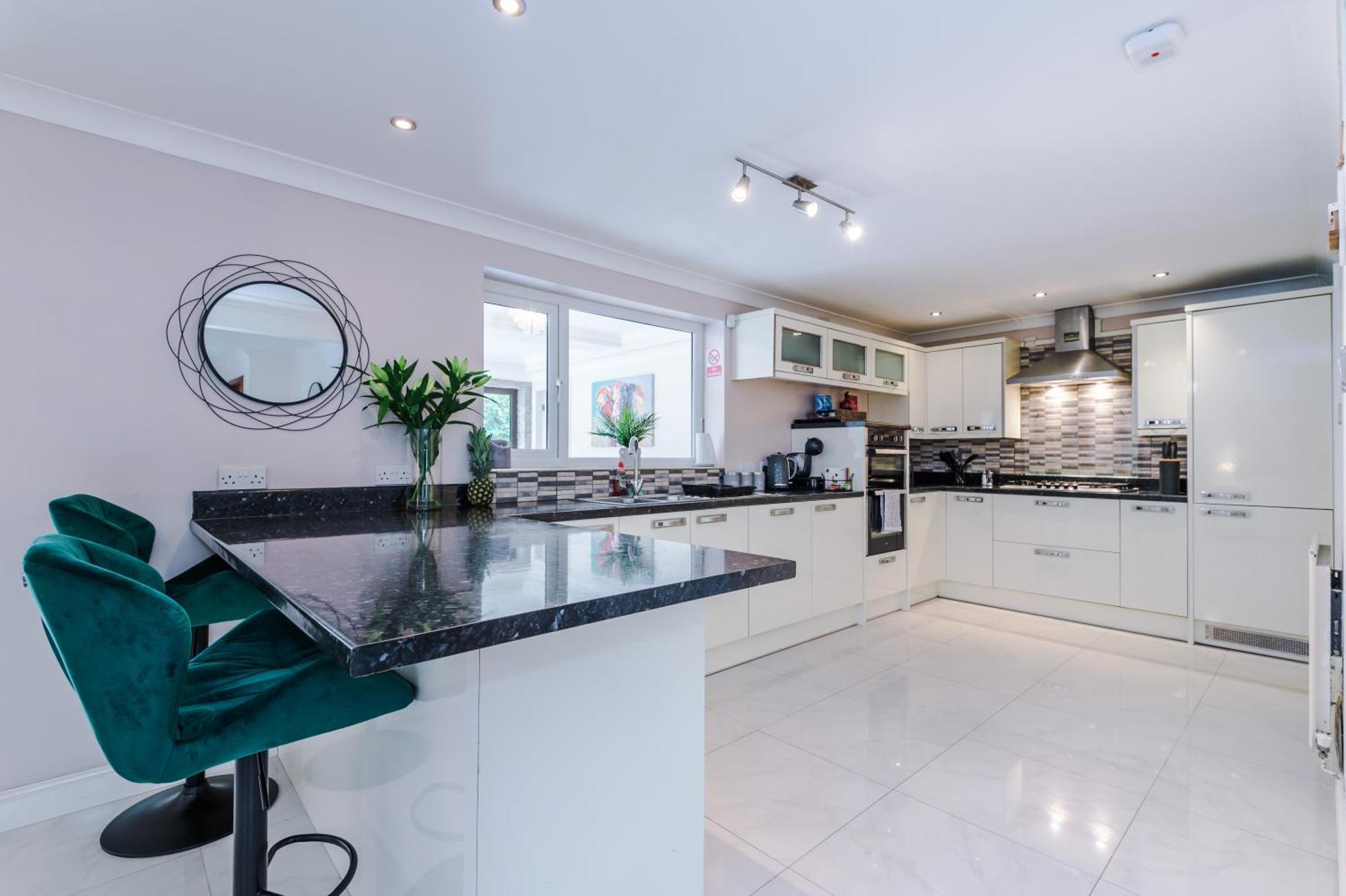 The Green- Beautiful & Spacious 5 Bed Detached In Worsley, Manchester المظهر الخارجي الصورة